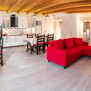  Appartamento Incantevole Con Parcheggio Privato